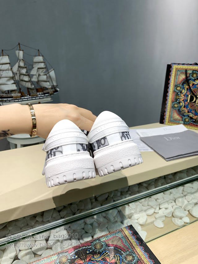 DIOR女鞋 迪奧2021專櫃新款魔術貼鞋舌運動鞋 Dior拼接增高運動鞋  naq1542